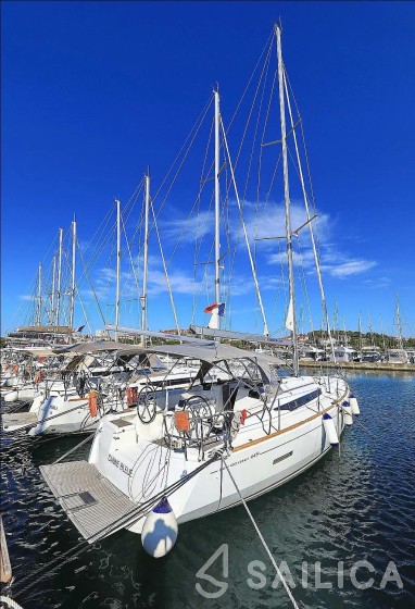Sun Odyssey 449 - Yacht Charter Sailica