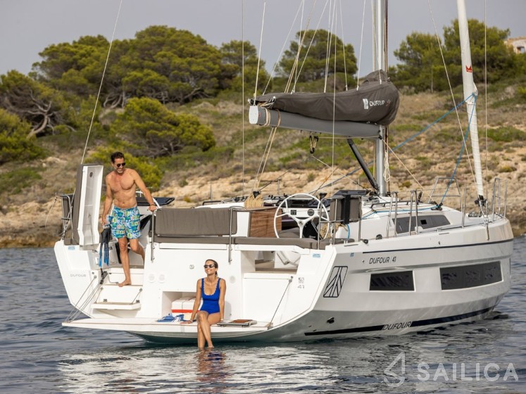 Dufour 41 - Yacht Charter Sailica