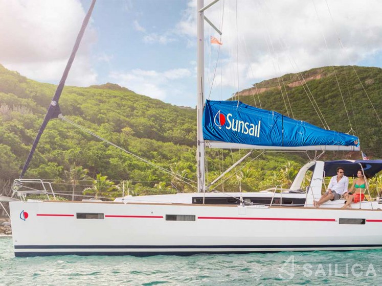 Oceanis 40.1 - Yacht Charter Sailica