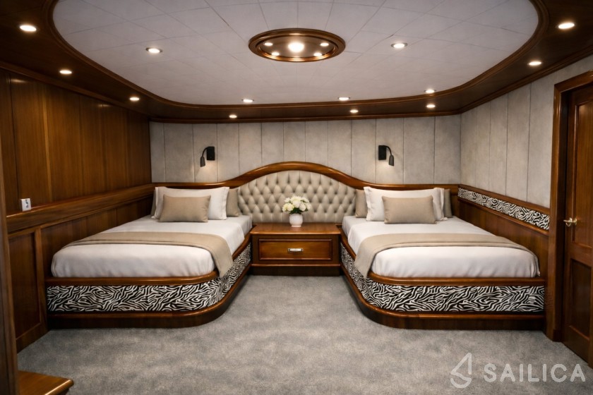 Motoryacht - Yacht Charter Sailica