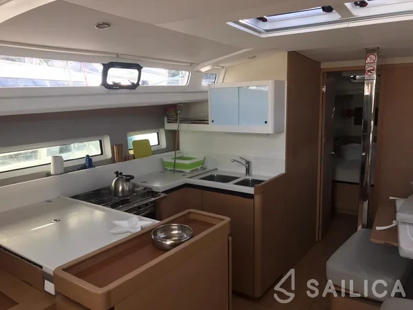 Sun Odyssey 440 - Yacht Charter Sailica