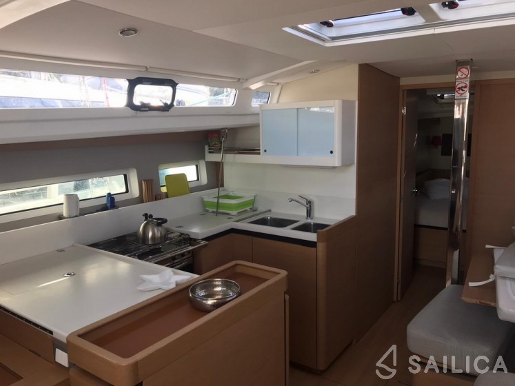 Sun Odyssey 440 - Yacht Charter Sailica