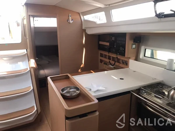 Sun Odyssey 440 - Yacht Charter Sailica