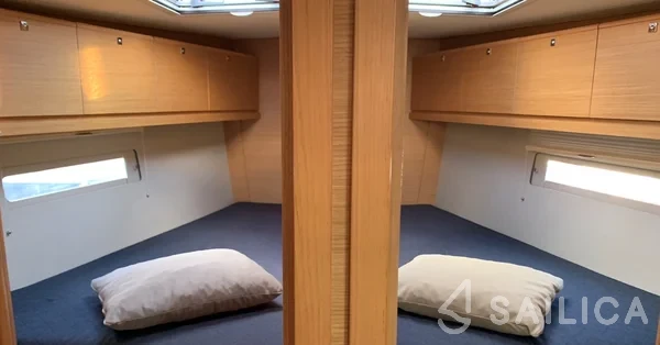 Dufour 520 GL - Yacht Charter Sailica