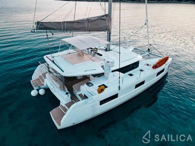 Lagoon 46  - Yacht Charter Sailica