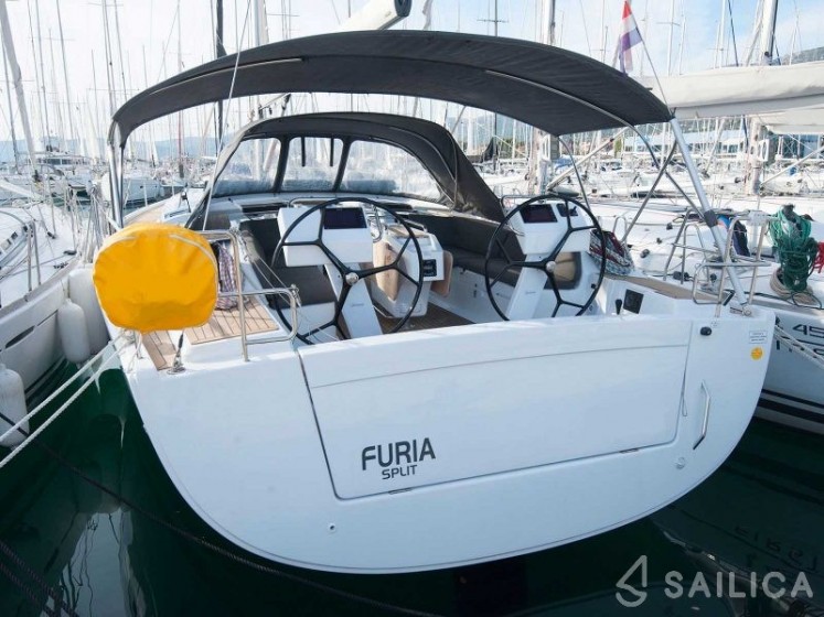 Hanse 505 - Yacht Charter Sailica