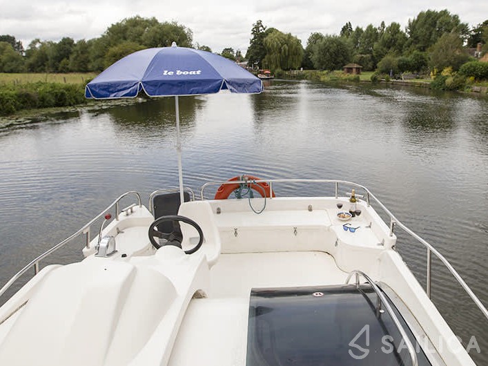 Le Boat Consul - Yacht Charter Sailica