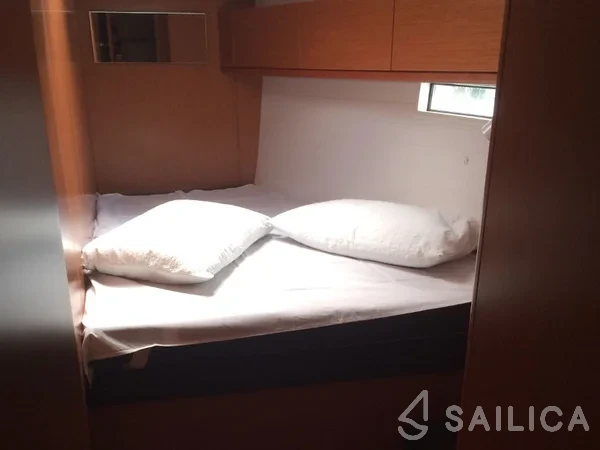 Bavaria 51 Cruiser - Yacht Charter Sailica