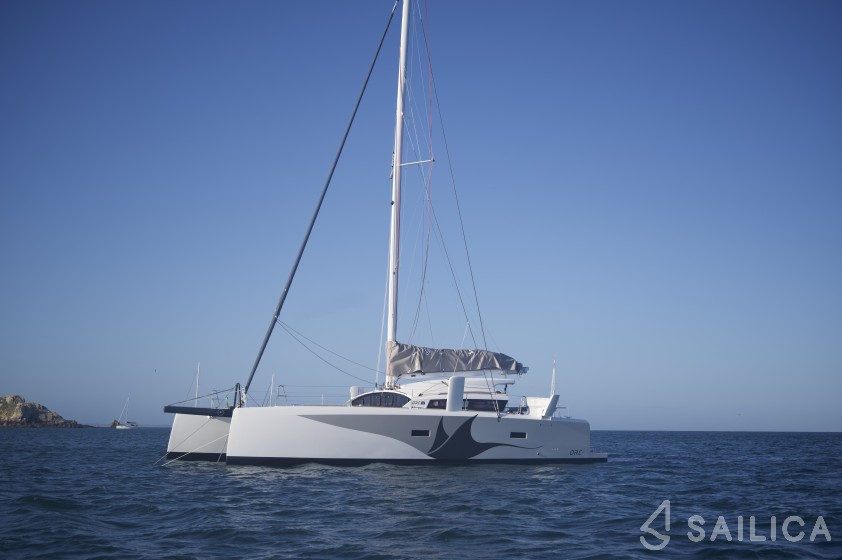 TS 42 - Yacht Charter Sailica