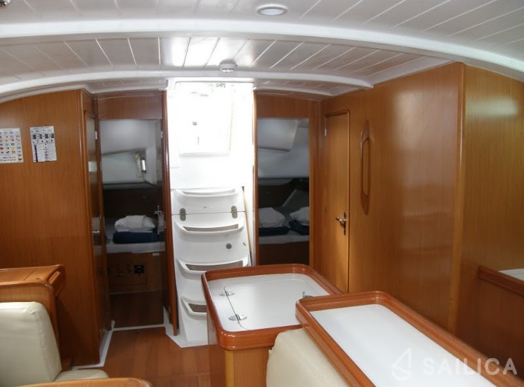 Cyclades 50.5 - Yacht Charter Sailica