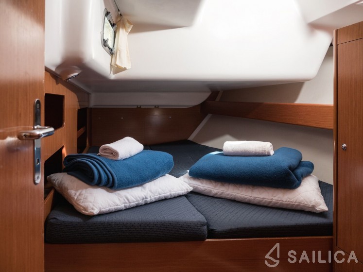 Cyclades 50.5 - Yacht Charter Sailica