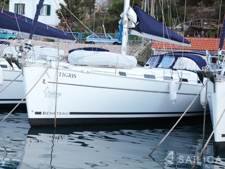 Cyclades 43.4 - Yacht Charter Sailica