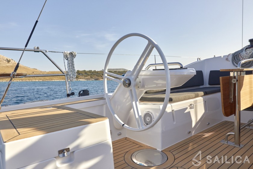 Elan 45 Impression - Yacht Charter Sailica