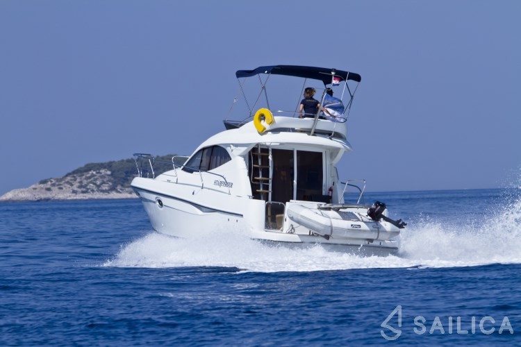 StarFisher 34 - Yacht Charter Sailica
