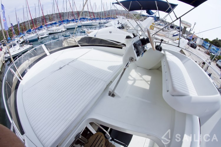 StarFisher 34 - Yacht Charter Sailica