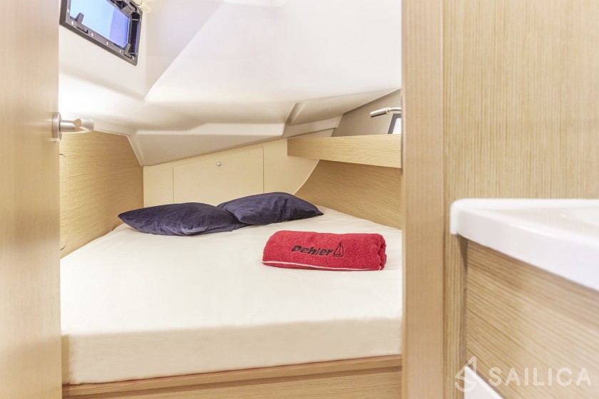 Dehler 38 - Yacht Charter Sailica