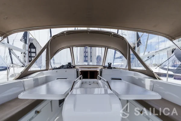 Sun Odyssey 479 - Yacht Charter Sailica