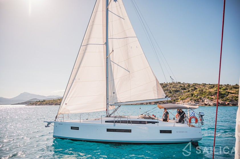 Sun Odyssey 410 - Yacht Charter Sailica