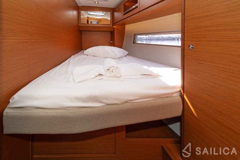 Dufour 470 - Yacht Charter Sailica