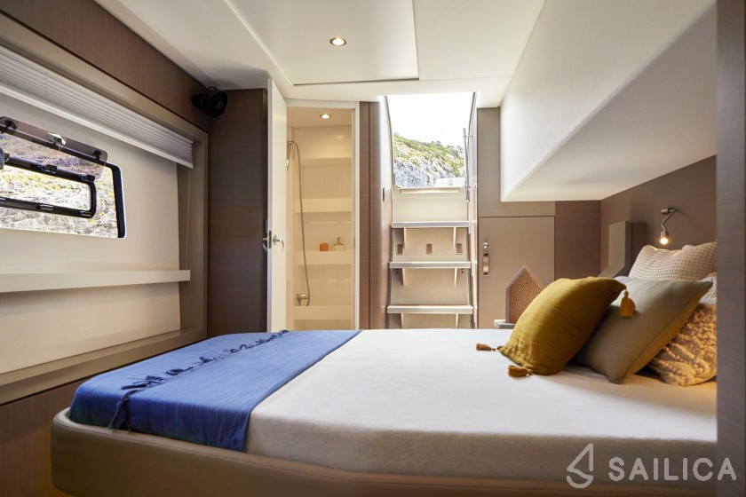 Bali 4.4 - Yacht Charter Sailica