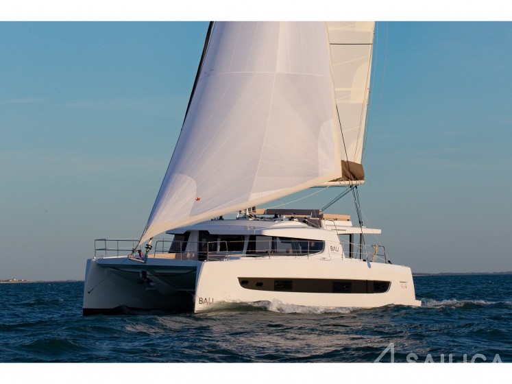 Bali 4.4 - Yacht Charter Sailica