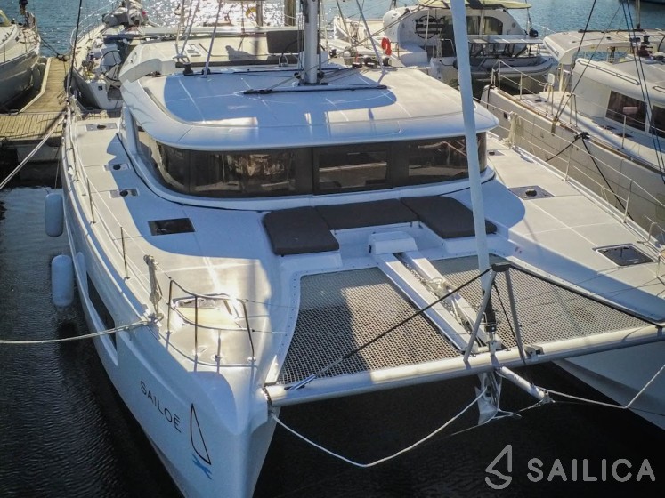 Lagoon 46  - Yacht Charter Sailica