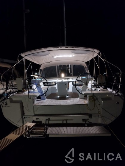 Oceanis 46.1 - Yacht Charter Sailica
