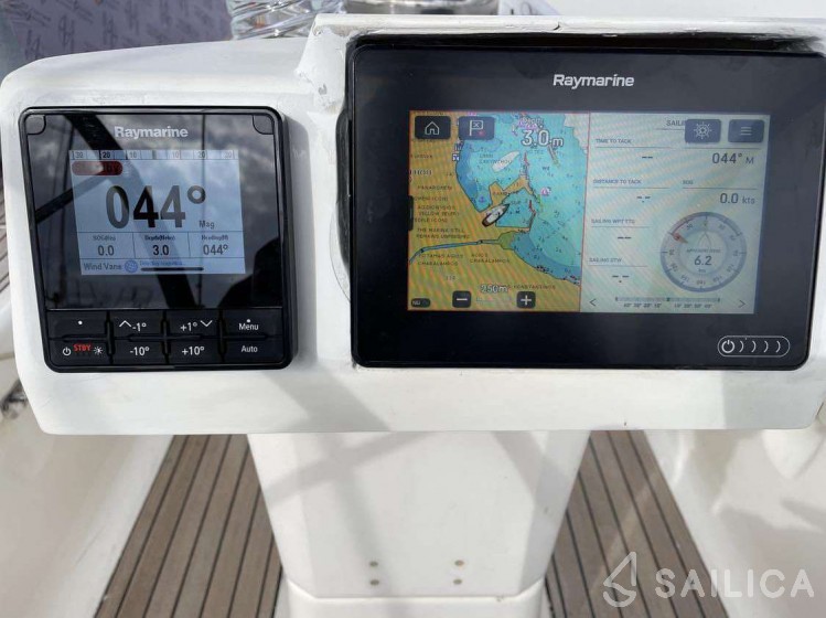 Bavaria 46 Cruiser - Yacht Charter Sailica