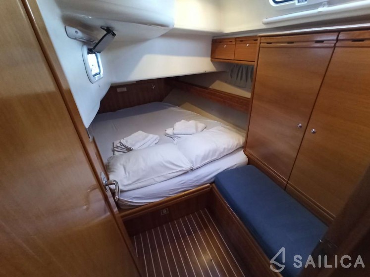 Bavaria 46 Cruiser - Yacht Charter Sailica