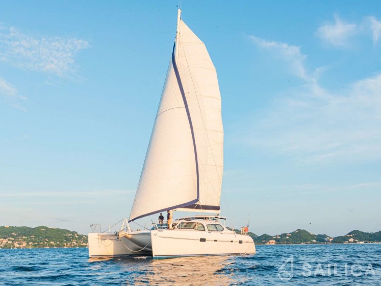 Privilege 585 - Yacht Charter Sailica