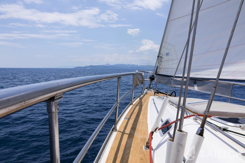 Ocean Star 51.2 - Yacht Charter Sailica
