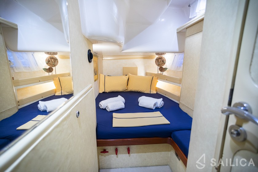 Ocean Star 51.2 - Yacht Charter Sailica
