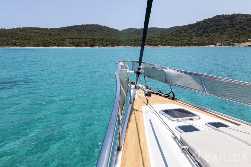 Ocean Star 51.2 - Yacht Charter Sailica
