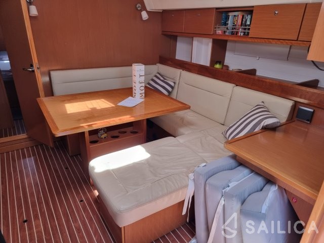 Bavaria 45 Cruiser - Yacht Charter Sailica
