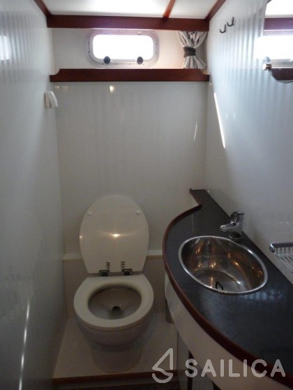 Nowee Novi 42 - Yacht Charter Sailica