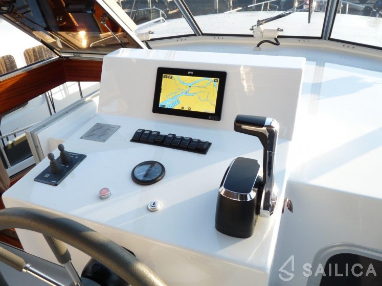 Nowee Novi 42 - Yacht Charter Sailica