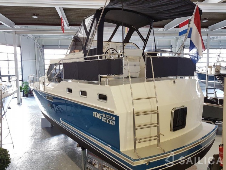 Succes 106 AC - Yacht Charter Sailica