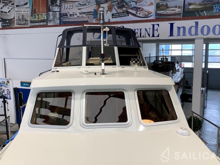 Succes 106 AC - Yacht Charter Sailica