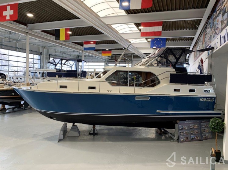 Succes 106 AC - Yacht Charter Sailica