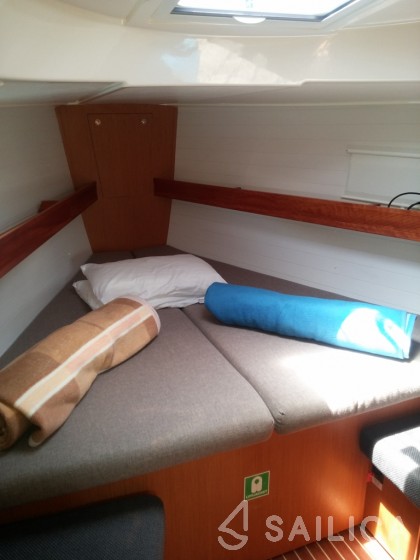 Bavaria 40 Cruiser - Yacht Charter Sailica