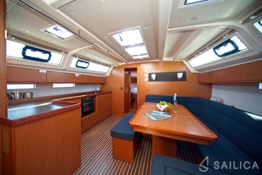 Bavaria 46 Cruiser - Yacht Charter Sailica