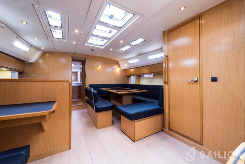 Bavaria 50 Cruiser - Yacht Charter Sailica