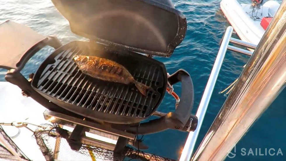 Leopard 48 - Yacht Charter Sailica