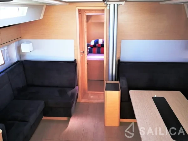 Hanse 548 - Yacht Charter Sailica