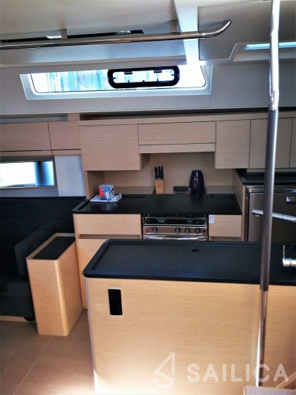 Hanse 548 - Yacht Charter Sailica