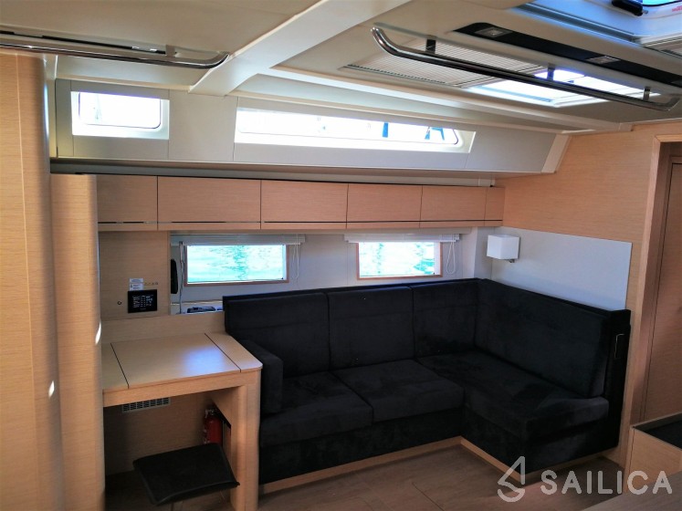 Hanse 548 - Yacht Charter Sailica