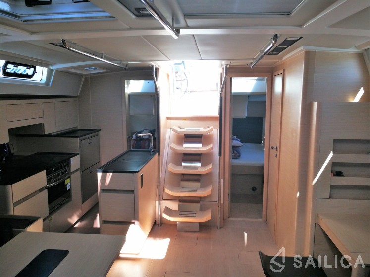 Hanse 548 - Yacht Charter Sailica