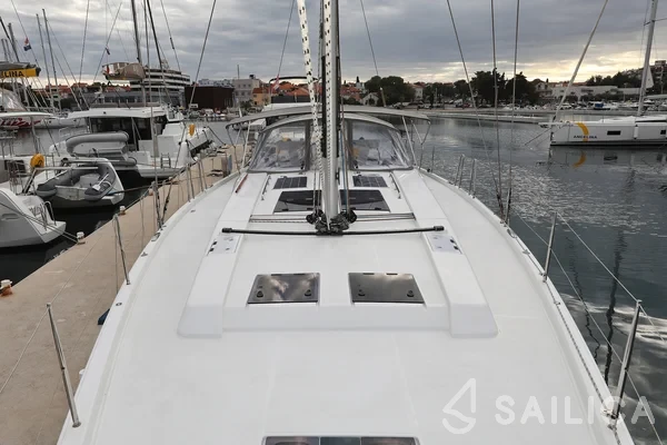 Hanse 548 - Yacht Charter Sailica
