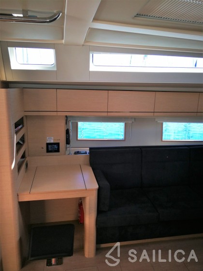 Hanse 548 - Yacht Charter Sailica
