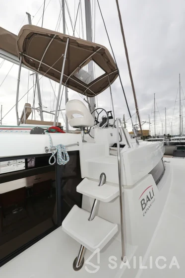Bali 4.3 - Yacht Charter Sailica